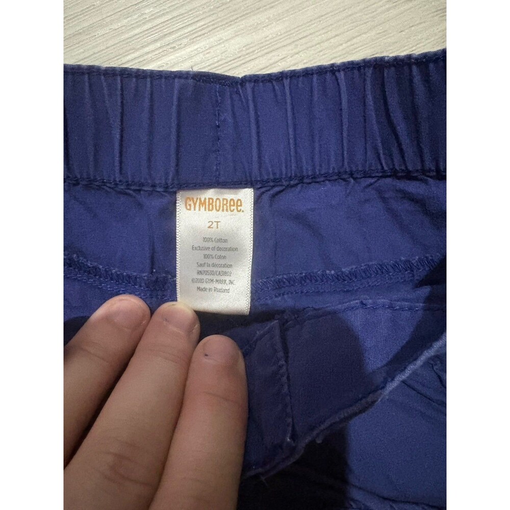 Shorts - Picture 2 of 2